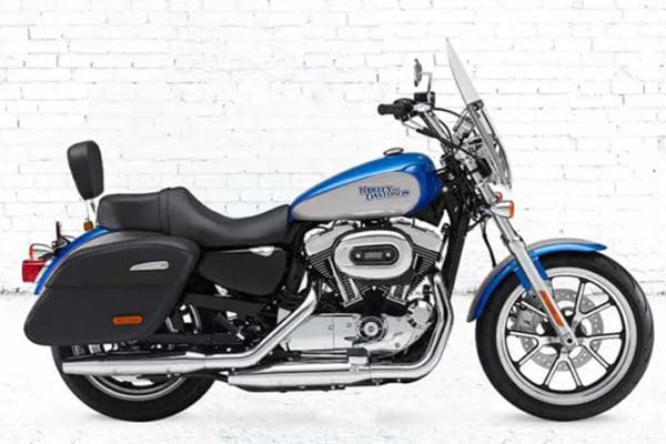 Harley-Davidson SuperLow 1200 T-web